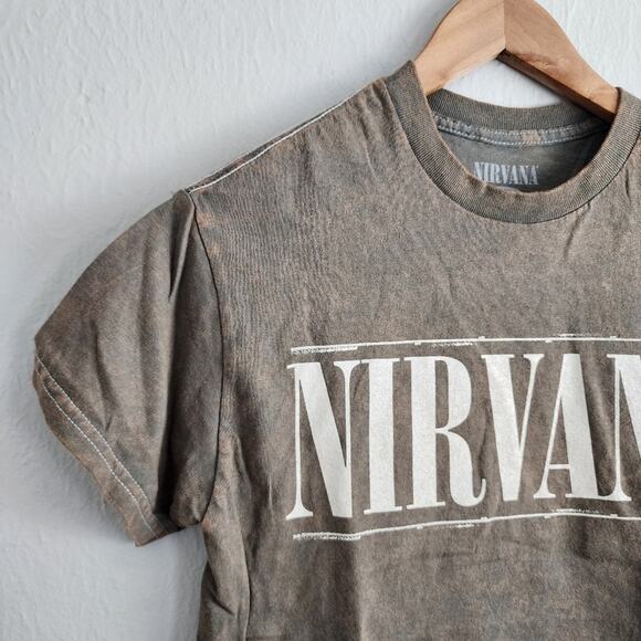 NIRVANA Smiley Graphic Tan Short Sleeve 100% Cotton Bleach T-Shirt Top - Picture 2 of 9
